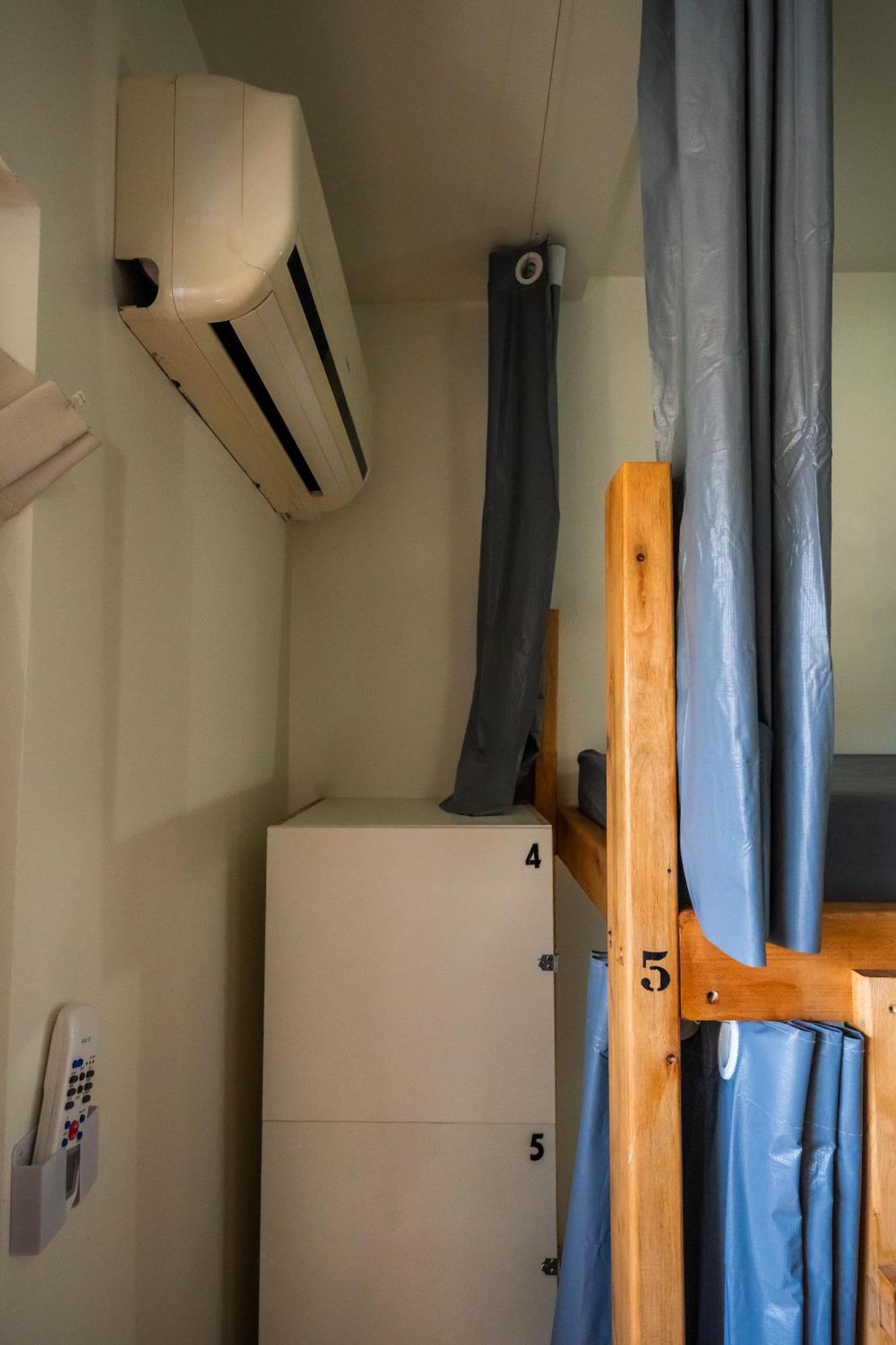 Take It Easy Hostel Флорианополис Экстерьер фото